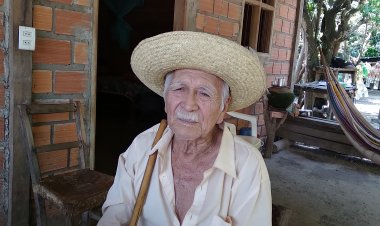 Socialización de documentos de la Lengua Joaquiniana con don Jesús Taborga Gualy Sabio hablante de la lengua de la Nación Joaquiniana, viviente de la Comunidad de San Pablo.