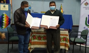FIRMA DE CONVENIO DE COOPERACIÓN INTERINSTITUCIONAL ENTRE EL IPELC Y LA DIRECCIÓN DEPARTAMENTAL DE EDUCACIÓN DE LA PAZ