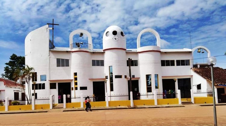 SACOSE GUACANARO ELIGE A LAS SOBERANAS DE LA CULTURA HUACARAJEÑA - MIPI'I'CA - TIYAYA'CHA - ANOCA