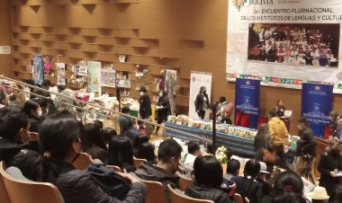 Participación en el 1er Encuentro Plurinacional de los Institutos de Lenguas y Culturas