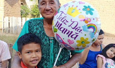 ILC BAURE NIKOPSHACHIPI  RENONEV  TO NEN MONCHINEV TO ESHIRAMOK SORATIYE ALTAGRACIA, ILC  AGASAJO  A LAS ABUELITAS  Y MADRES DE LOS NIÑOS Y NIÑAS DE LOS NIDOS LINGUISTICOS.