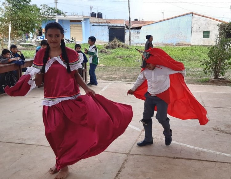 ELECCION DE LAS SOBERANAS DEL FOLKLORE ESTUDIANTIL - U.E LUIS ESPINAL
