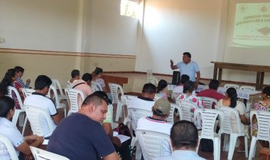 1ra ASAMBLEA DE SOCIALIZACIÓN Y APROBACIÓN DE GRAMÁTICA DE LA LENGUA ORIGINARIA GWARAYU