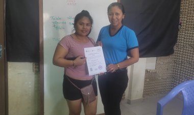 CERTIFICACIÓN A BACHILLERES  HABLANTES DEL IDIOMA YURAKARE