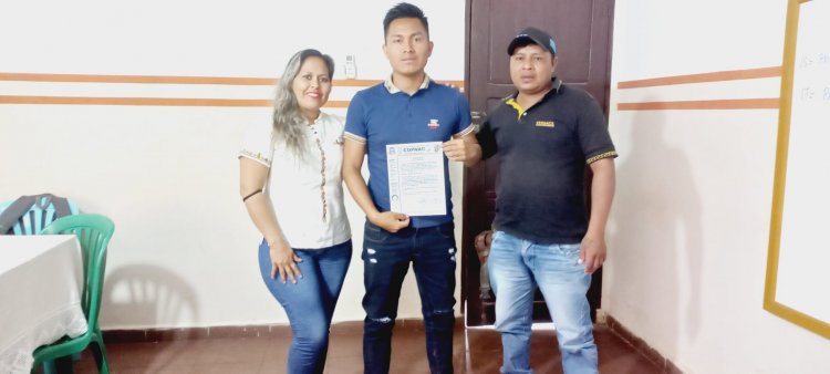 Profesional guarayo egresa de la carrera de piscicultura