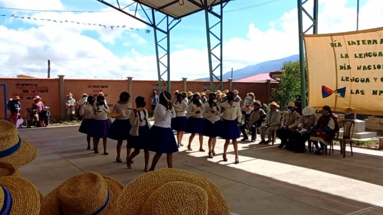 ACTO EN CONMEMORACION DIA INTERNACIONAL DE LA LENGUA MATERNA, DIA NACIONAL DE LAS LENGUAS Y CULTURAS DE LA NPIO y A