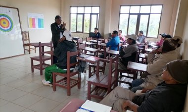 TALLER DE IDENTIFICACION DE CODIGOS DEL VIVIR BIEN CON SABIOS Y SABIAS