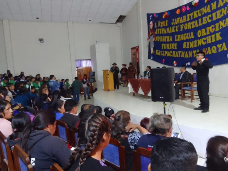 LOS TÉCNICOS DEL (ILCQ),  DESARROLLARON, EL PRIMER CONCURSO DE CUENTOS EN LA ESCRITURA  QUECHUA NORMALIZADA CON  ESTUDIANTES DE LAS ESFMs MARISCAL SUCRE,  FRANZ TAMAYO Y SIMÓN BOLIVAR.