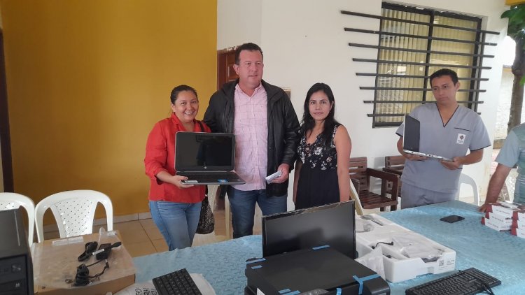 ILC BAURE RECIBE EQUIPO PORTATIL DEL GAM- BAURE