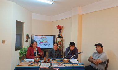 QHIRUSIK jatun wasi (ILCQ) Yachayninchikta Saphicharispa CEPJA wayra simi wasipi, qutupi rimanarikuy: Imaynata kay simikamay kamachiykuna llamk’ana wasikunapi apayqachakuspa kachkan.