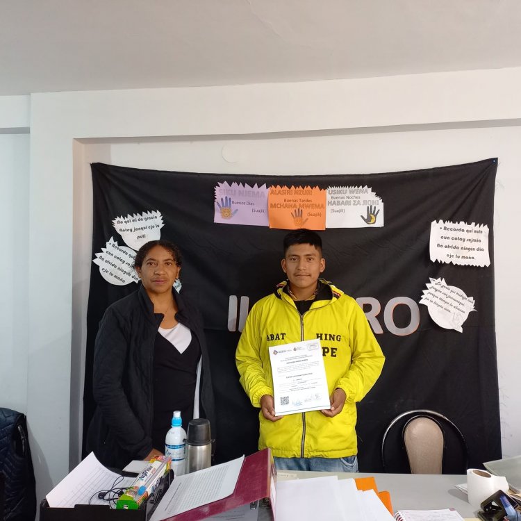 ENTREGA DE CERTIFICADO DE DOMINIO ORAL Y ESCRITO DE LA LENGUA AFROBOLIVIANA A POSTULANTES A LAS ESFM Y UA. POR LA MODALIDAD "B4"