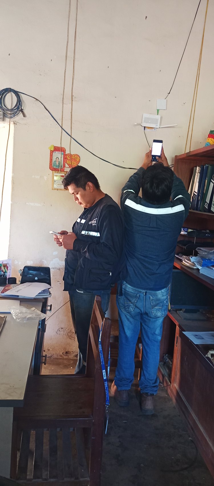 EL ILC BAURE YA CUENTA CON COBERTURA DE FIBRA ÓPTICA DE INTERNET GRACIAS A LA GESTION DEL INSTITUTO PLURINACIONAL DE ESTUDIOS DE LENGUA Y CULTURA IPELC.
