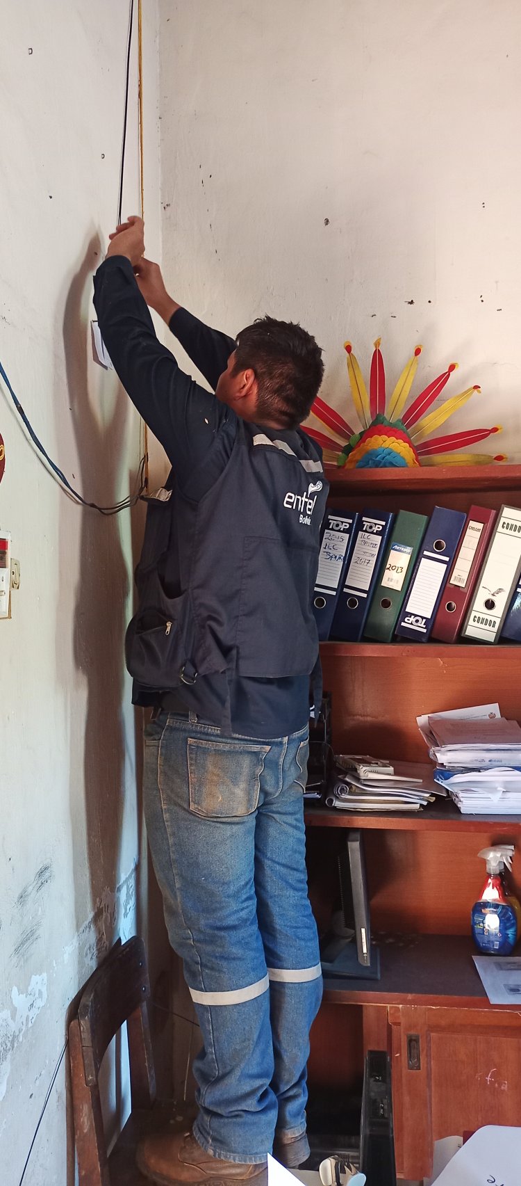 EL ILC BAURE YA CUENTA CON COBERTURA DE FIBRA ÓPTICA DE INTERNET GRACIAS A LA GESTION DEL INSTITUTO PLURINACIONAL DE ESTUDIOS DE LENGUA Y CULTURA IPELC.