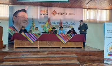 ILC- QUECHUA/ P'UTUQSI KITIPI WAYRASIMIKAMAKUQKUNATA QHICHWA SIMIPI KALLPACHASPA.