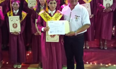 El ILC-GWARAYU refuerza la identidad cultural en la comunidad de Yotau con la entrega de certificados de lengua originaria