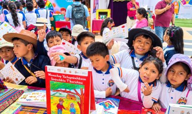 ILC - Quechua .Tomás Katari - Kurusa Llawi Qhichwa Runa Simi Kawsay Jatun Wasi, Kay Quchapampap XlX P'anqa Qhatupi.