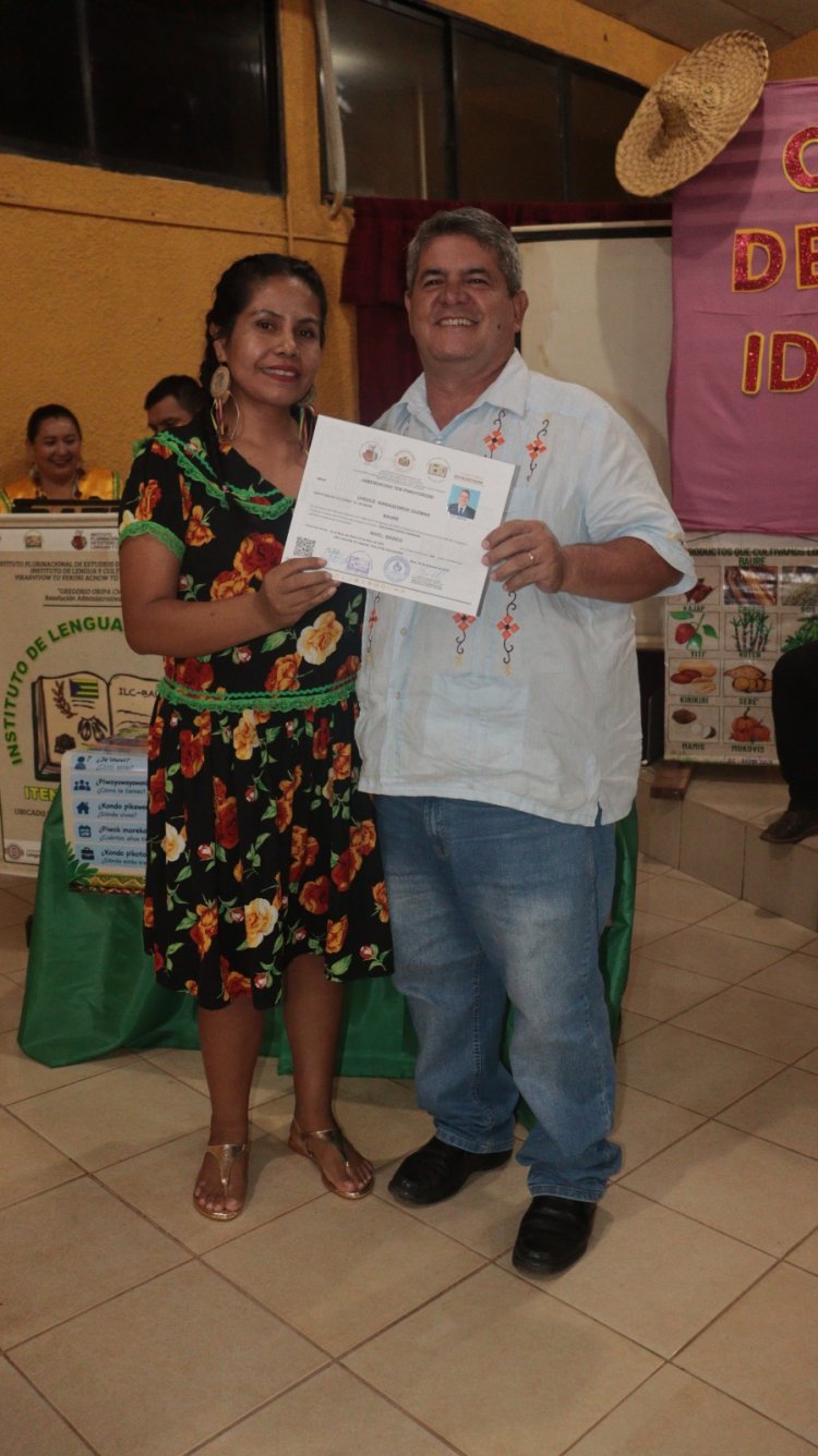 CLAUSURA DEL CURSO DE IDIOMA BAURE A NIVEL BÁSICO Y ENTREGA DE CERTIFICADOS